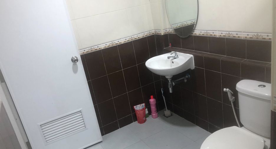 For sale 3 bedrooms townhouse in Bang Bua Thong, Nonthaburi