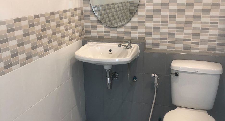 For sale 3 bedrooms townhouse in Bang Bua Thong, Nonthaburi