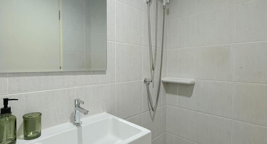 For rent 1 bed condo in Mueang Nonthaburi, Nonthaburi