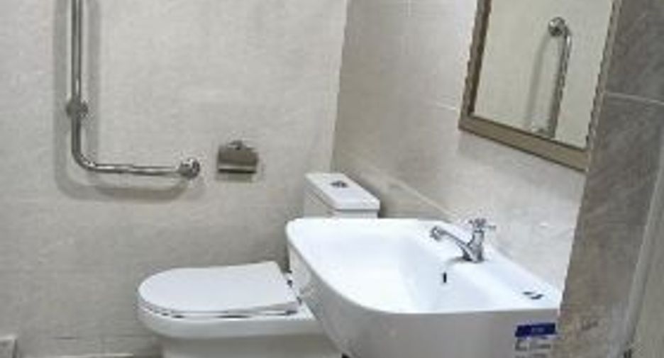 For sale and for rent 1 bed condo in Khlong Luang, Pathum Thani