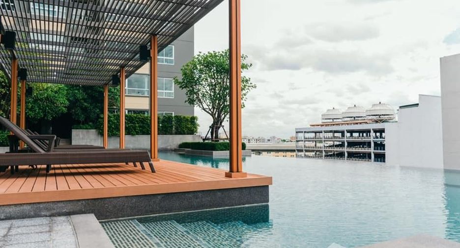 For sale 2 bedrooms condo in Mueang Nonthaburi, Nonthaburi