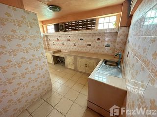 For sale 4 bedrooms townhouse in Hat Yai, Songkhla