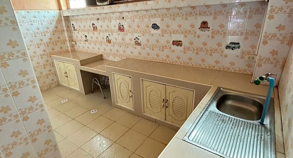 Reihenhaus zum Kauf mit 4 Zimmer in Hat Yai, Songkhla