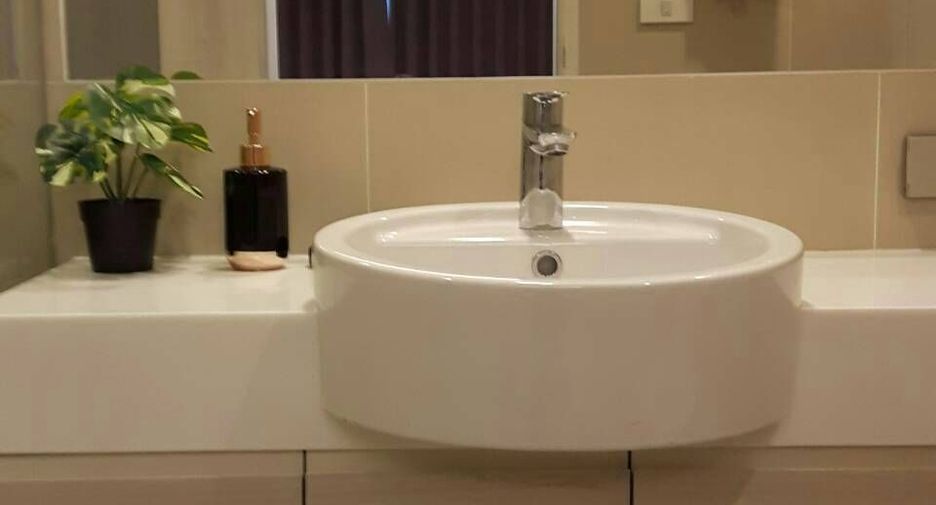 For sale 1 bed condo in Pak Kret, Nonthaburi