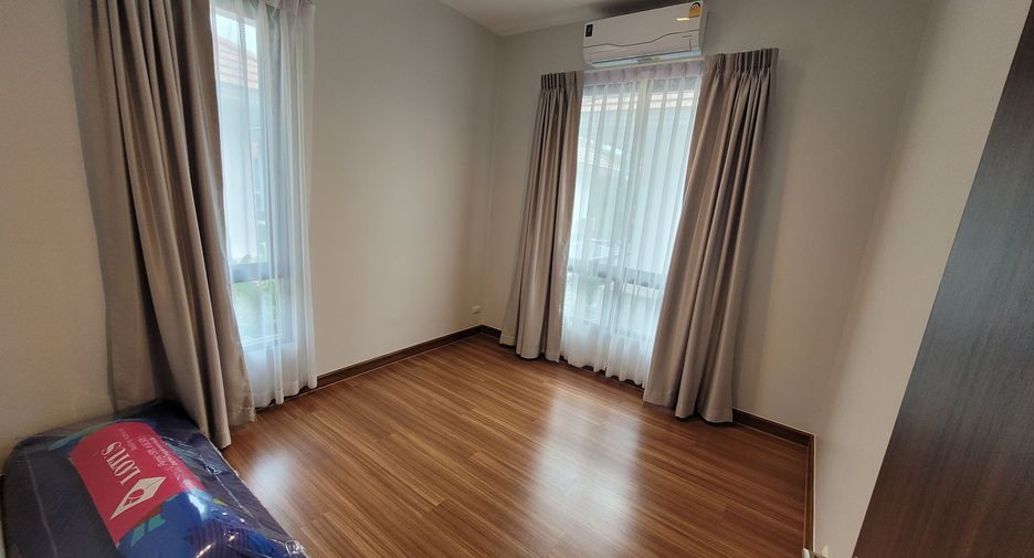 For sale 3 bedrooms house in Thanyaburi, Pathum Thani