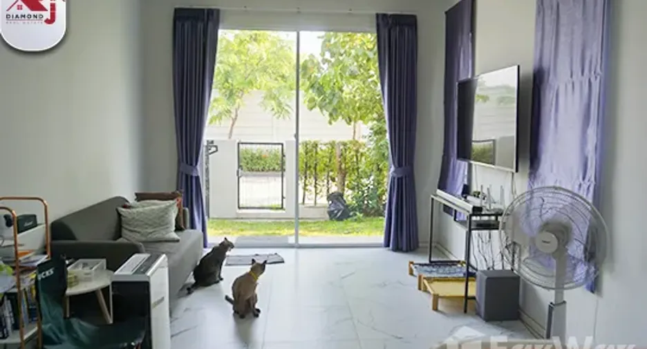 Haus zum Kauf mit 3 Zimmer in Lam Luk Ka, Pathum Thani