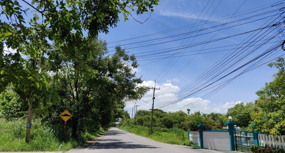 Grundstück zum Kauf in Nakhon Chai Si, Nakhon Pathom