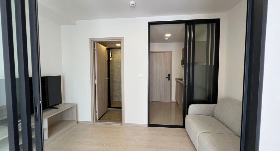 For rent studio condo in Khlong Luang, Pathum Thani