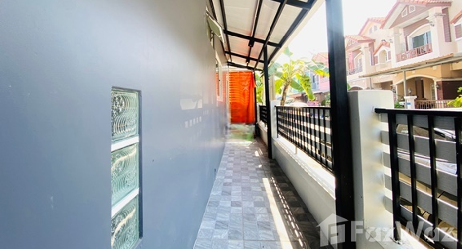 For sale 3 bedrooms townhouse in Bang Bua Thong, Nonthaburi