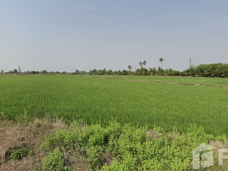 À vendre terrain à Nakhon Chai Si, Nakhon Pathom
