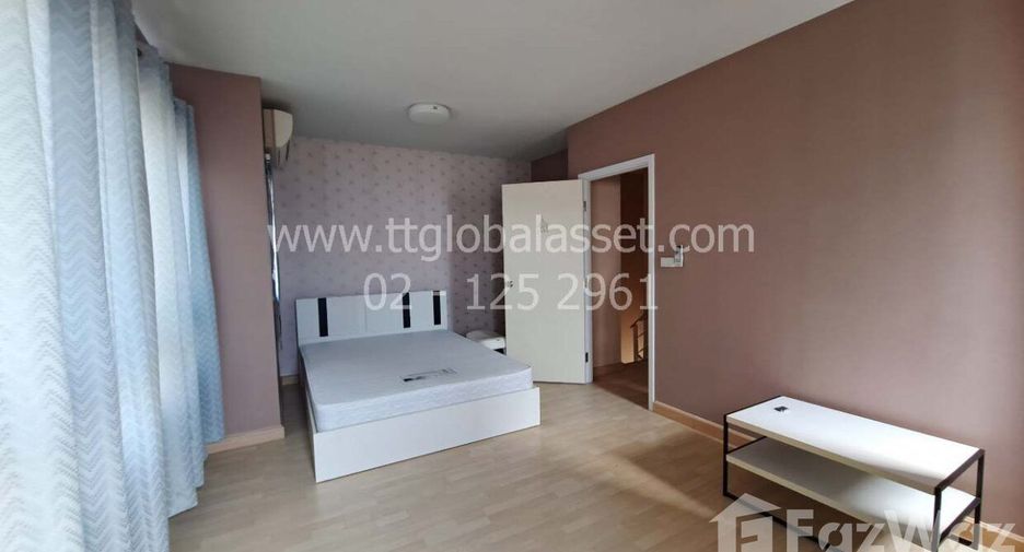 For sale 3 bedrooms townhouse in Mueang Nonthaburi, Nonthaburi