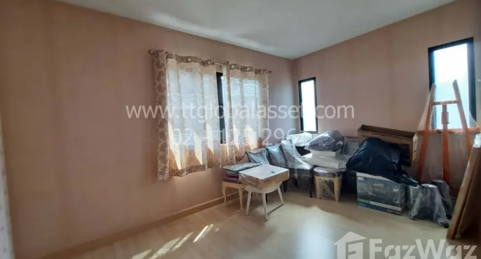 For sale 3 bedrooms townhouse in Mueang Nonthaburi, Nonthaburi