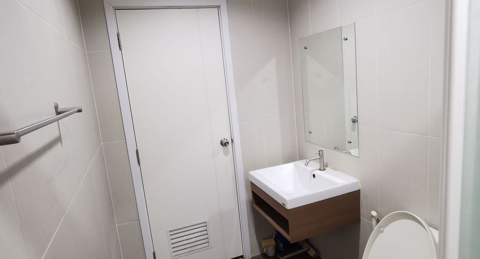 À vendre 3 chambres maison de ville à Mueang Nonthaburi, Nonthaburi