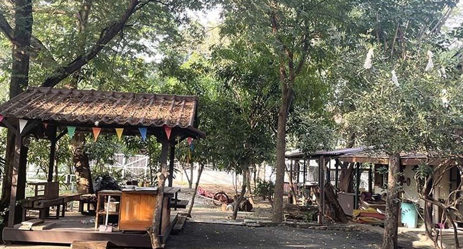 Terreno en venta en Bang Yai, Nonthaburi