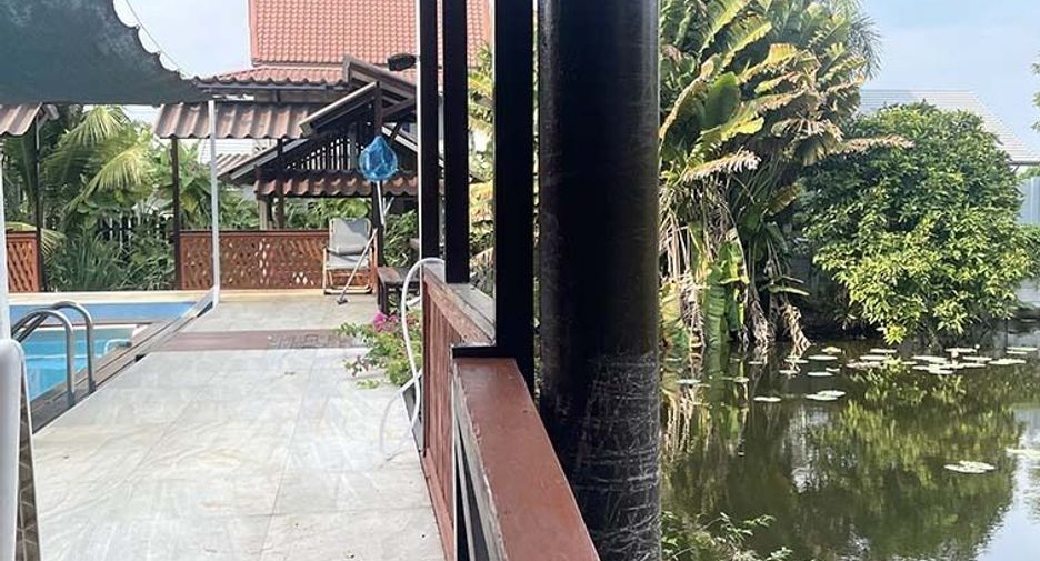 Terreno en venta en Bang Yai, Nonthaburi