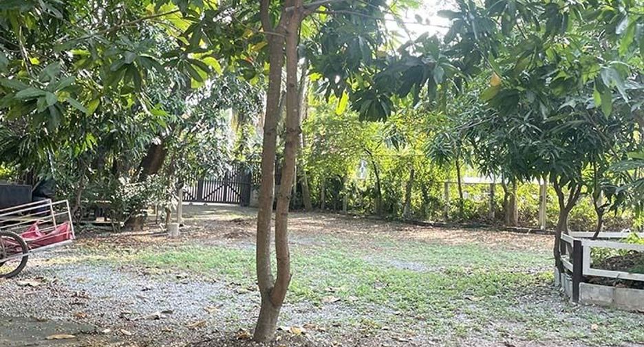 Terreno en venta en Bang Yai, Nonthaburi