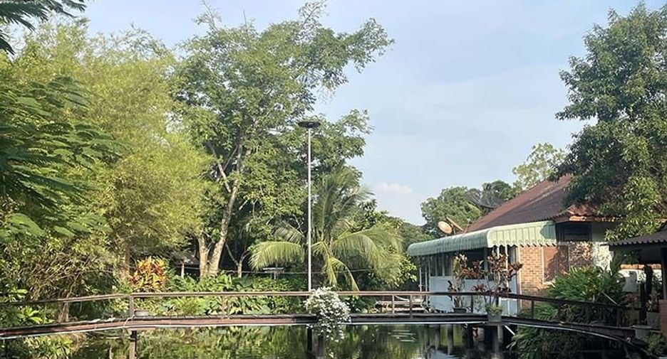 Terreno en venta en Bang Yai, Nonthaburi