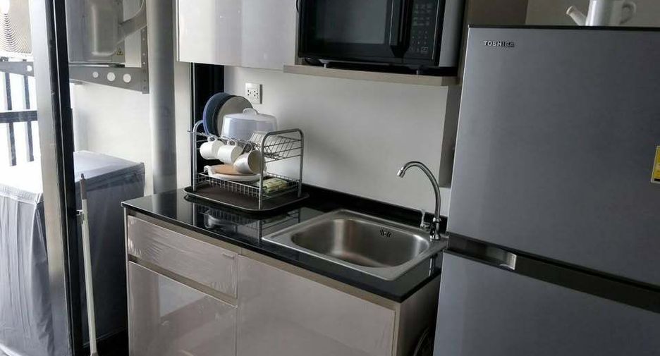 For rent 1 bed condo in Mueang Nonthaburi, Nonthaburi