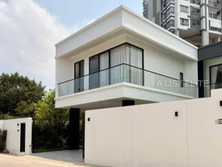 For Rent 4 Bedroom House In Bang Lamung, Chonburi