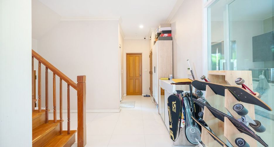 ขาย 4 ห้องนอน บ้านเดี่ยว ใน ปากเกร็ด, นนทบุรี