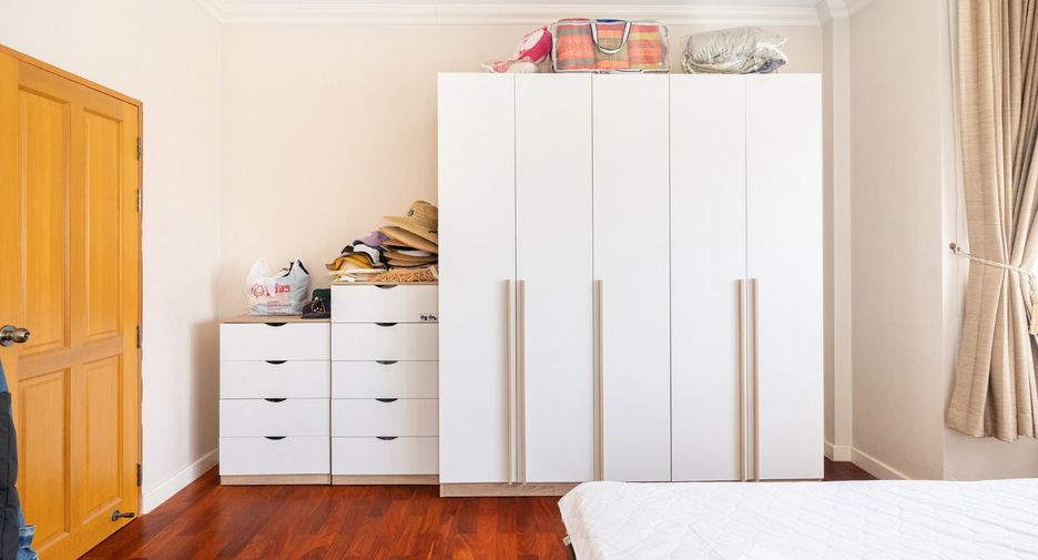 ขาย 4 ห้องนอน บ้านเดี่ยว ใน ปากเกร็ด, นนทบุรี