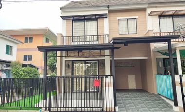 出售 3 卧室 联排别墅 在 Bang Yai, Nonthaburi