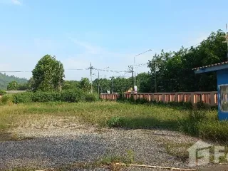 出售 土地 在 Ban Khai, Rayong