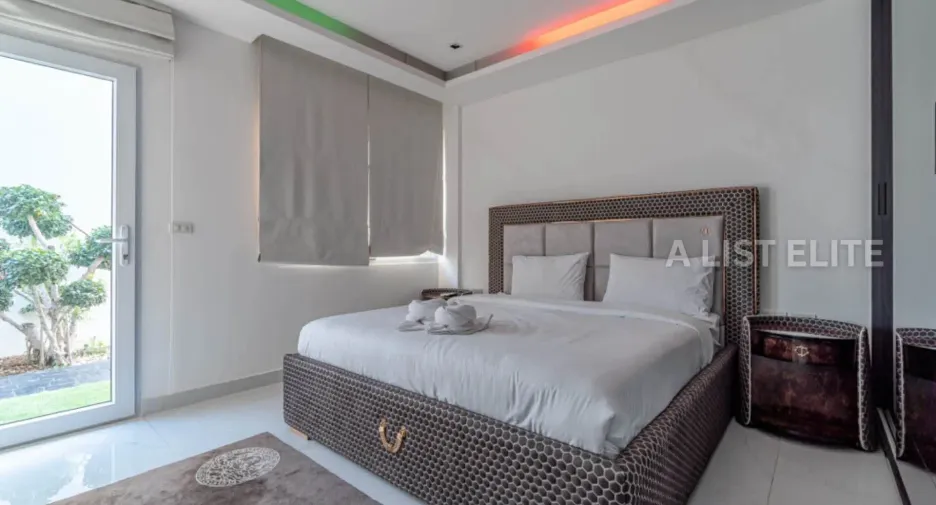 For rent 10 bedrooms house in Bang Lamung, Chonburi