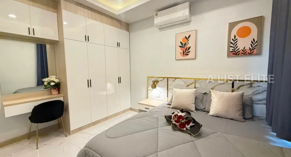 For rent 6 bedrooms house in Bang Lamung, Chonburi