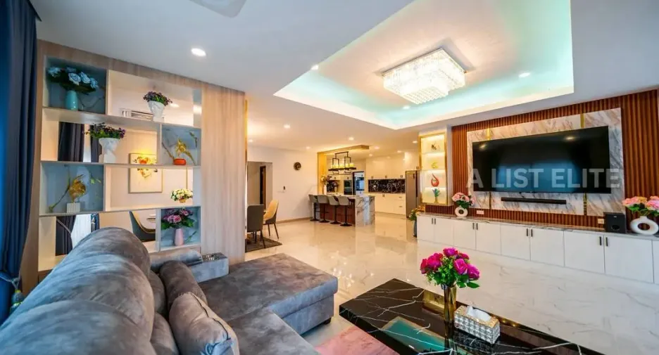 For rent 6 bedrooms house in Bang Lamung, Chonburi