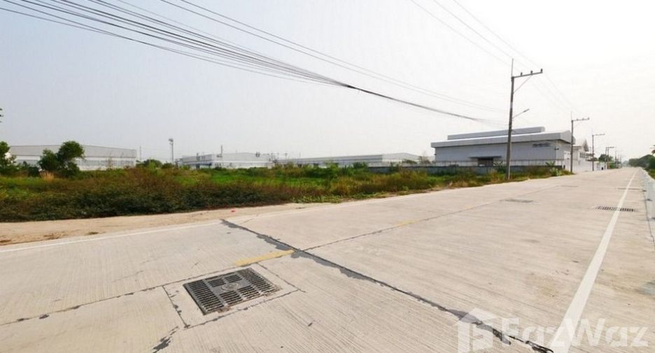 出售 土地 在 Phan Thong, Chon Buri