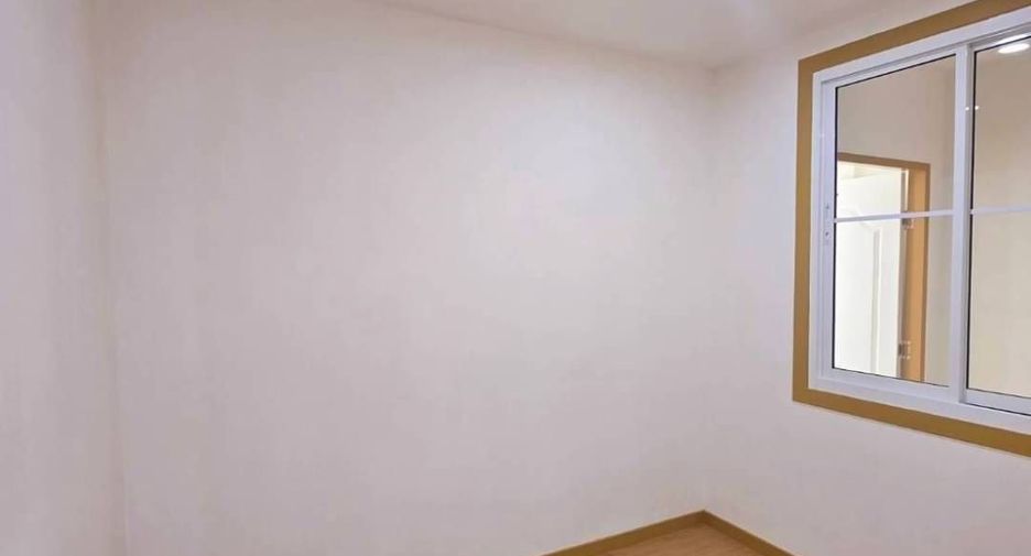 For sale 3 bedrooms townhouse in Sai Noi, Nonthaburi