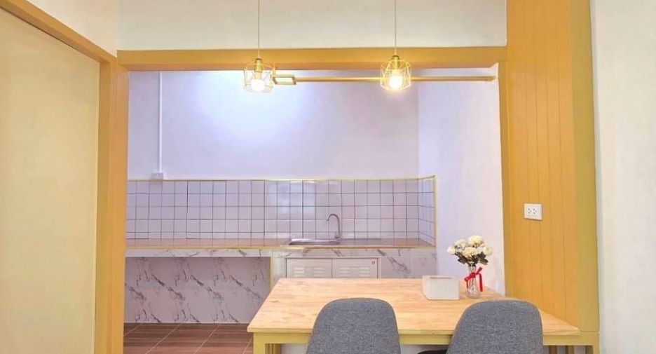 For sale 3 bedrooms townhouse in Sai Noi, Nonthaburi