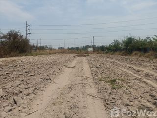 À vendre terrain à Phanom Sarakham, Chachoengsao