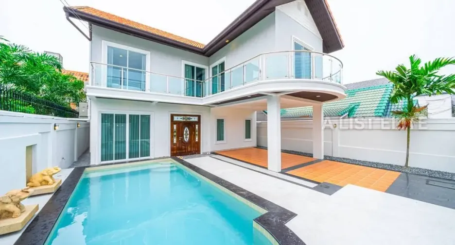 For rent 5 bedrooms house in Bang Lamung, Chonburi
