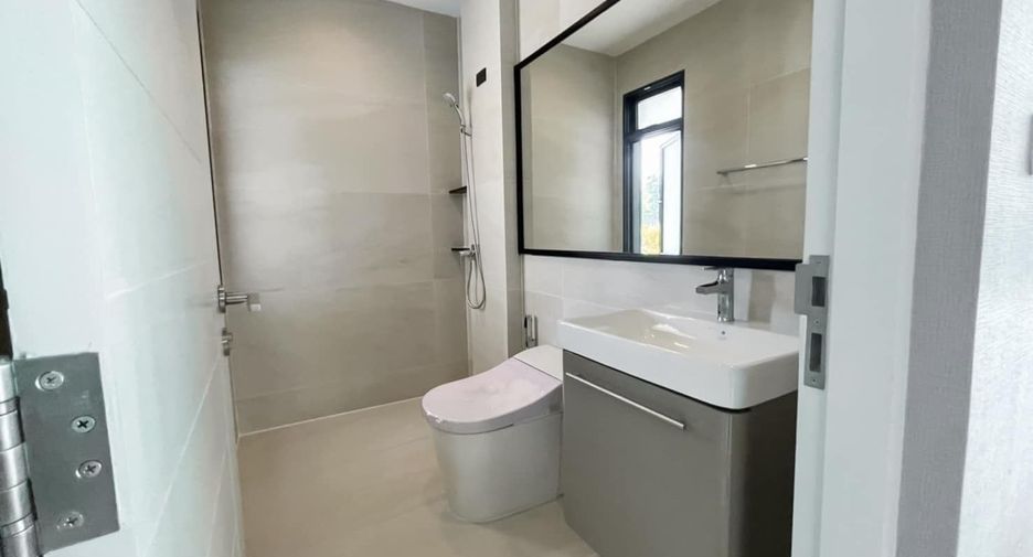 For sale 4 bedrooms house in Pak Kret, Nonthaburi
