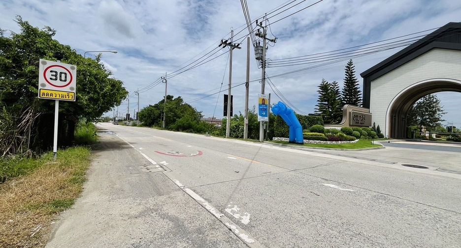 Grundstück zum Kauf in Bang Kruai, Nonthaburi