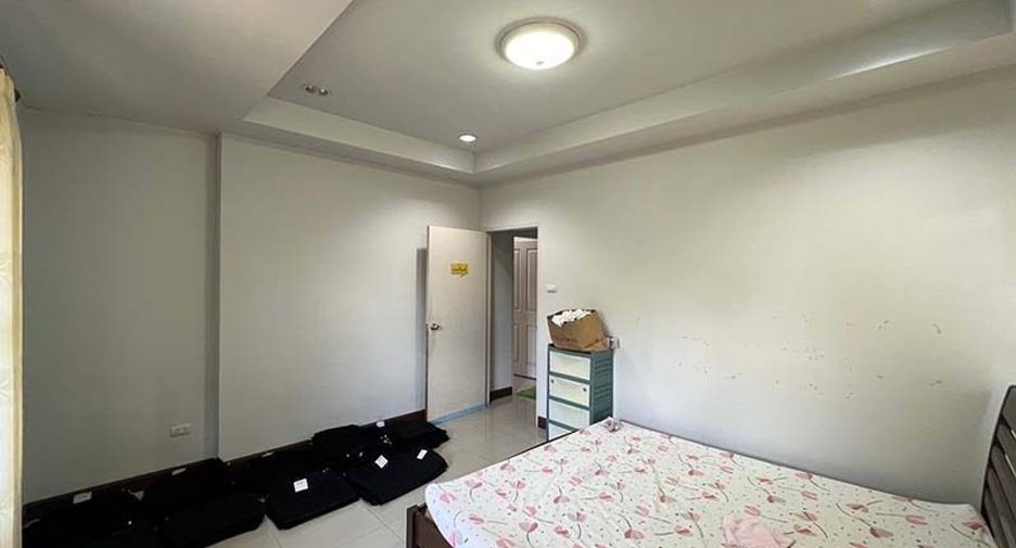 For sale 3 bedrooms house in Bang Bua Thong, Nonthaburi