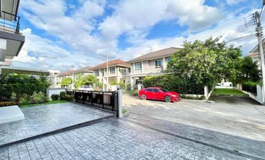 Casa en venta de 3 habitaciones en Thanyaburi, Pathum Thani