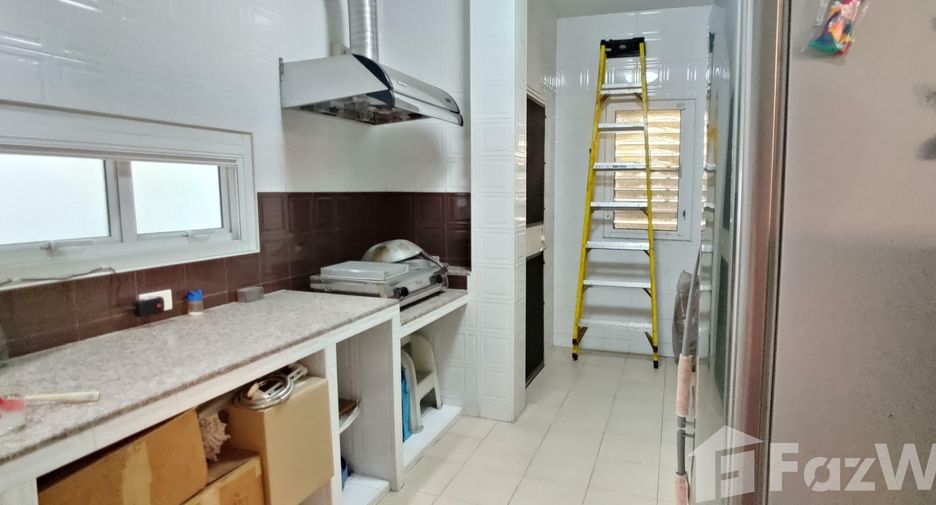 Haus zum Kauf mit 3 Zimmer in Mueang Nonthaburi, Nonthaburi