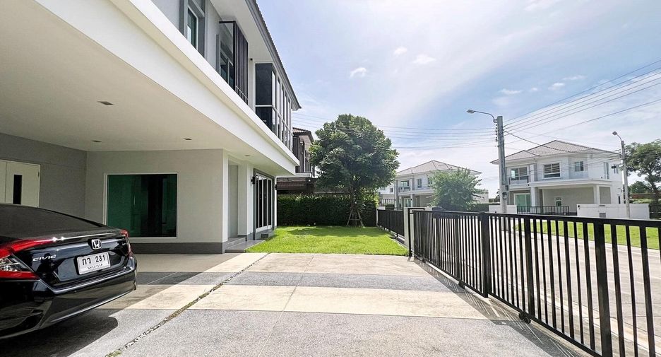 For sale 4 bedrooms house in Pak Kret, Nonthaburi