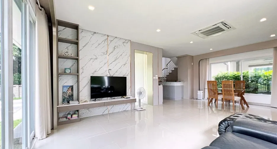 For sale 4 bedrooms house in Pak Kret, Nonthaburi