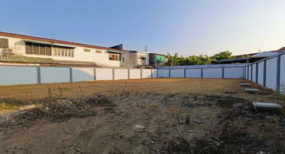 Grundstück zum Kauf in Pak Kret, Nonthaburi