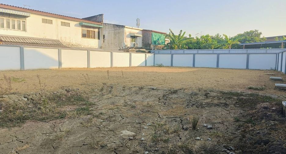 Grundstück zum Kauf in Pak Kret, Nonthaburi