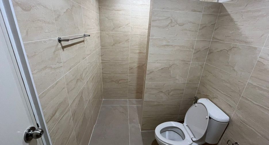 Casa en venta de 4 habitaciones en Bang Yai, Nonthaburi