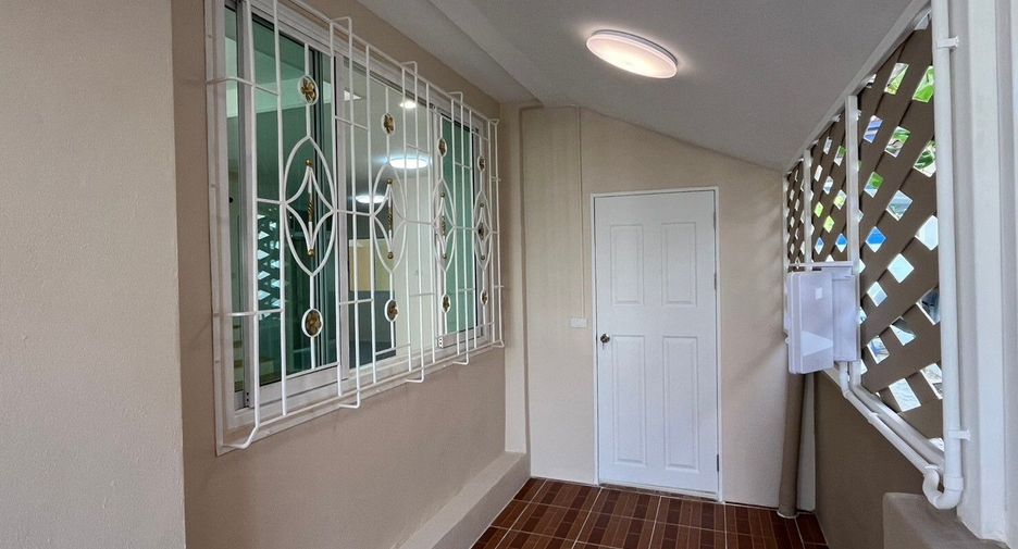 Casa en venta de 4 habitaciones en Bang Yai, Nonthaburi
