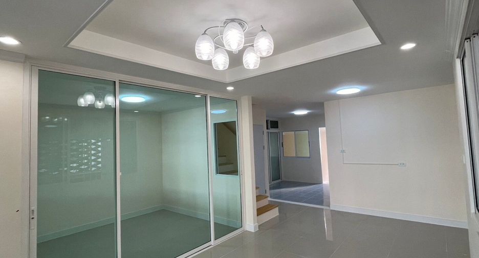 Casa en venta de 4 habitaciones en Bang Yai, Nonthaburi