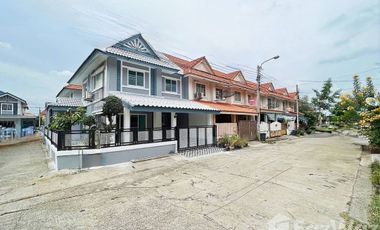 For sale 3 bedrooms townhouse in Bang Bua Thong, Nonthaburi