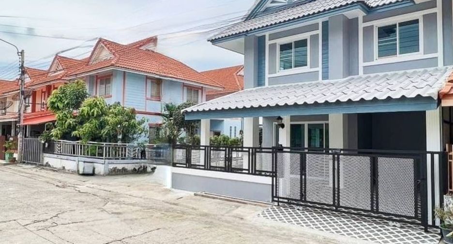 For sale 3 bedrooms townhouse in Bang Bua Thong, Nonthaburi