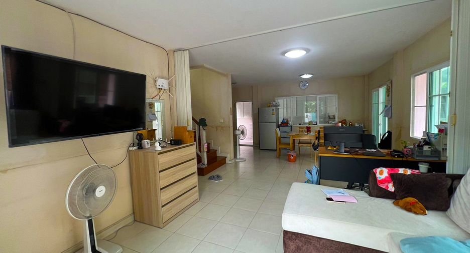 Haus zum Kauf mit 3 Zimmer in Mueang Nonthaburi, Nonthaburi